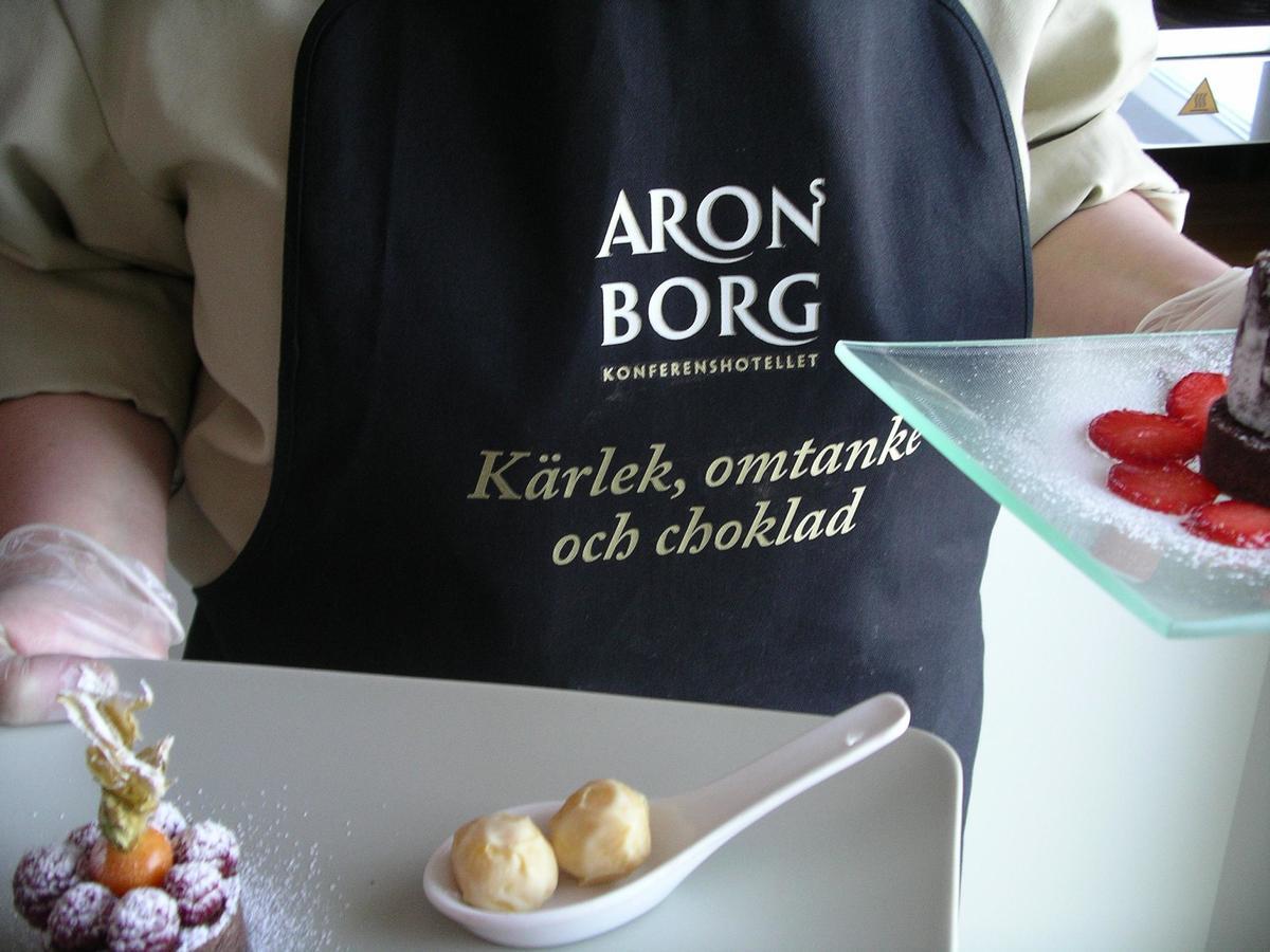 Aronsborgs Konferenshotel Bålsta Exterior foto